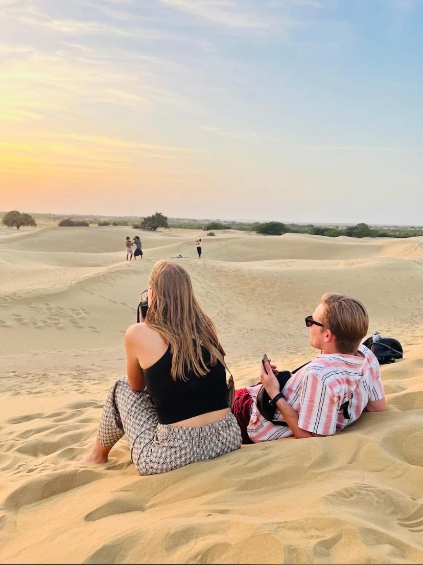 Best Desert Camp In Jaisalmer Red Velvet Zewnętrze zdjęcie